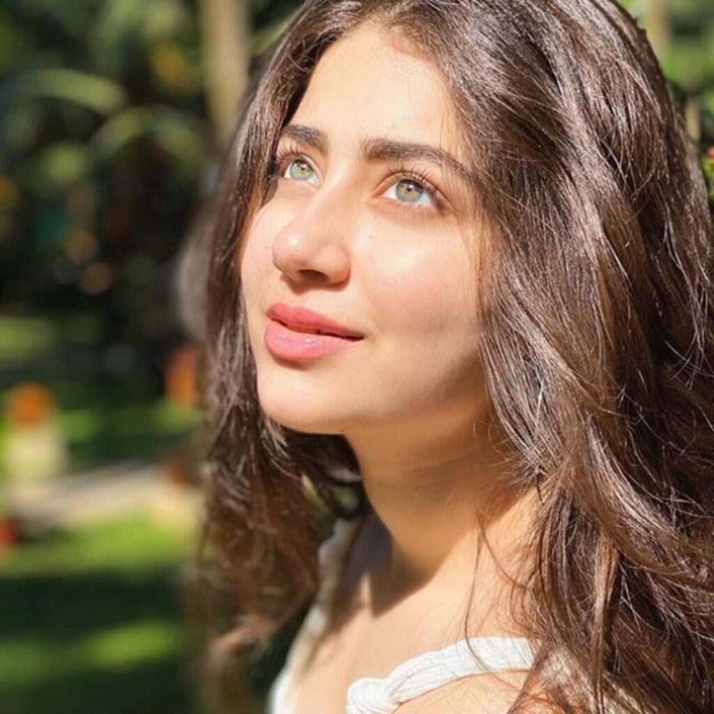 Aditi Bhatia’s casual no make-up look! - 3