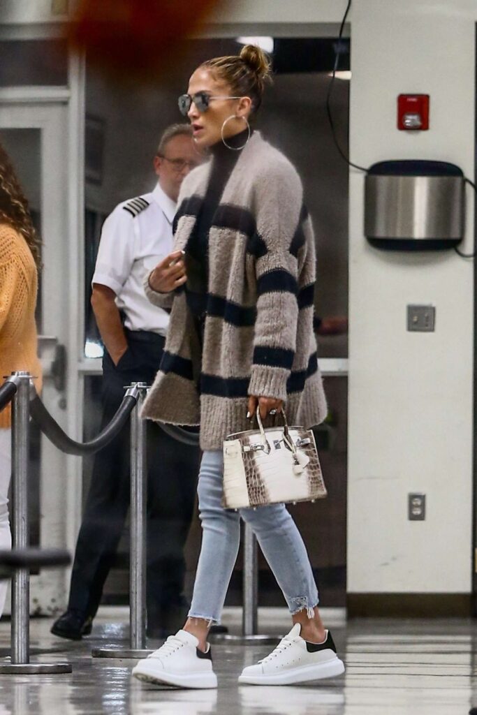 All The Times Jennifer Lopez’s Airport Style Was To Die For - 1