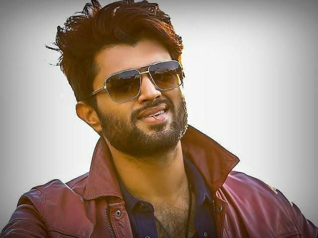 Allu Arjun, Yash, Prabhas, Vijay Devarakonda: Stylish Sunglasses worn by Tollywood Stars - 6