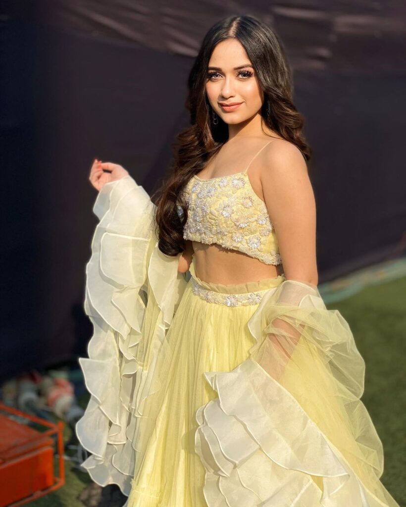 7 Times Jannat Zubair Wowed Us with Her Style - 5