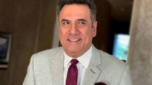 Boman Irani gets nostalgic on 3 Idiots completing a milestone of 10 years