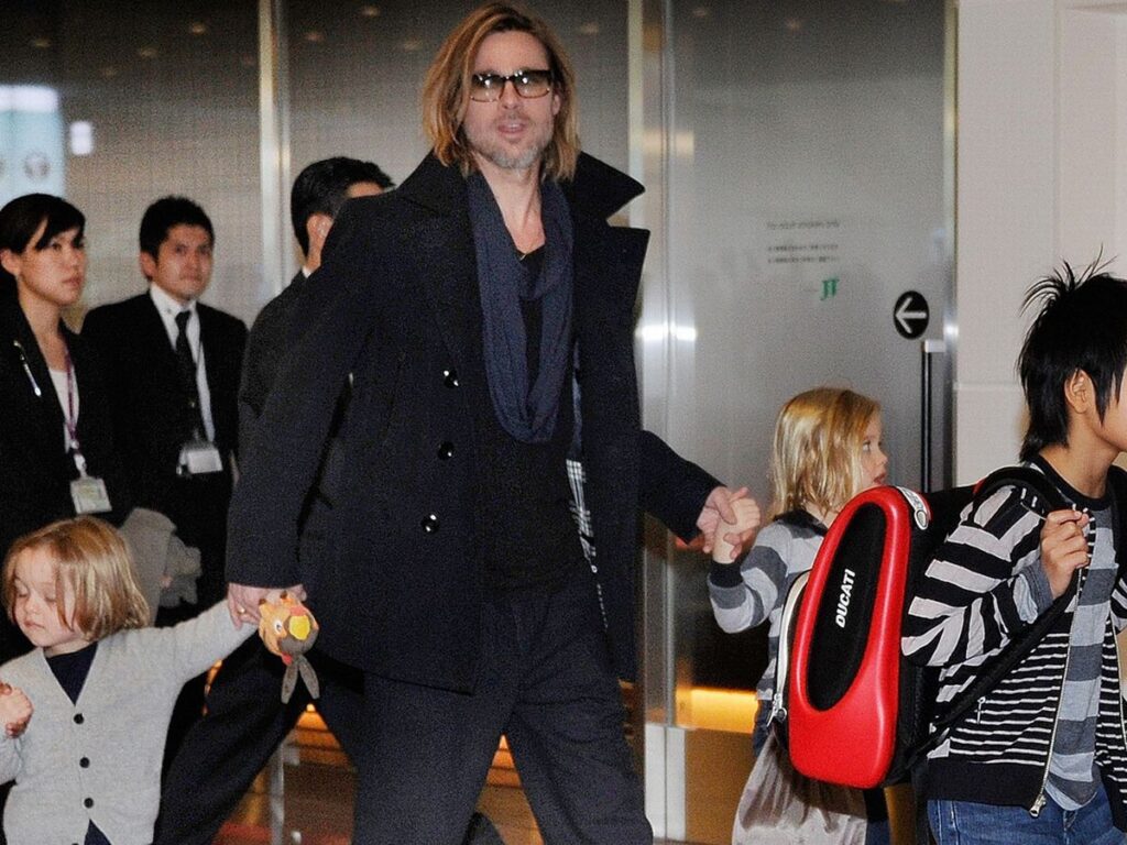 Brad Pitt’s pictures with his kids will surely brighten up your day - 3