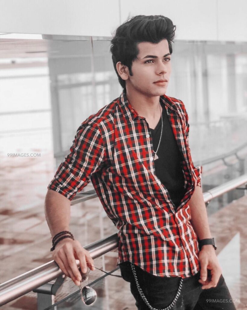 Want to Click A Perfect Picture? Siddharth Nigam Teaches You How - 11