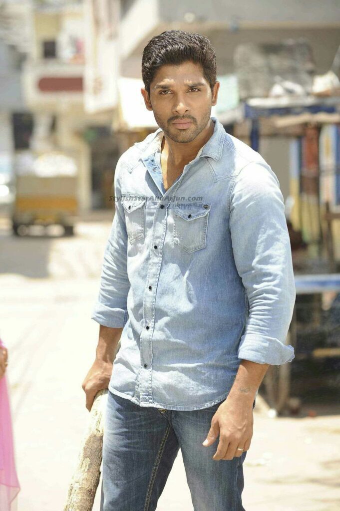 Dare To Denim: Take An Inspiration From Vijay Deverakonda, Allu Arjun, Yash To Style Denim Look! - 0