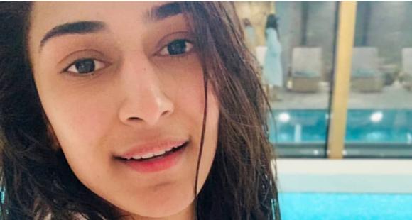 Erica Fernandes’ casual no-makeup look! - 0