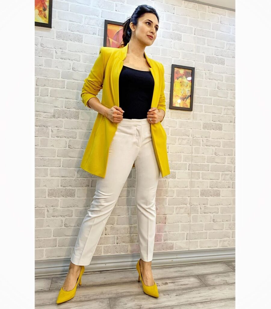 How to stay classy with a high ponytail like Divyanka Tripathi - 1