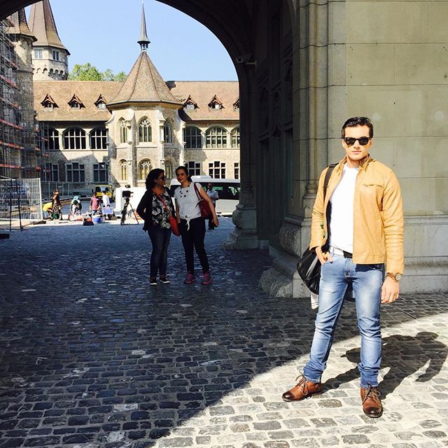 If you have a crush on Mohsin Khan, here are some things you need to look at now - 5