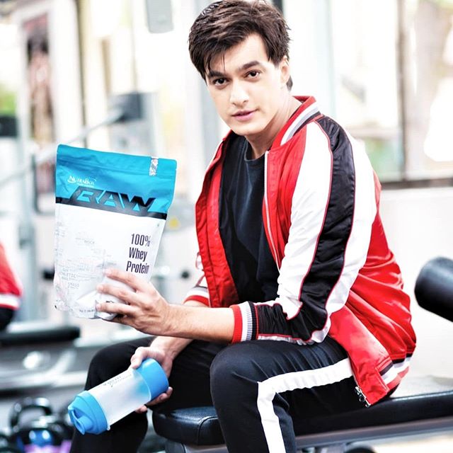 If you have a crush on Mohsin Khan, here are some things you need to look at now - 6