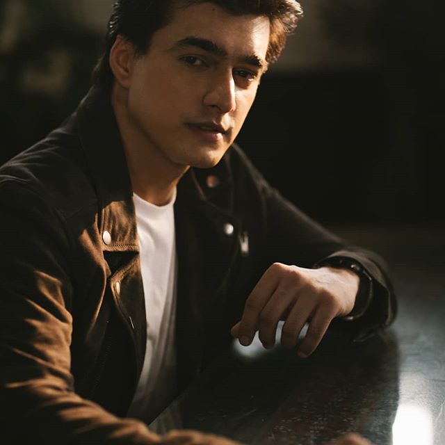 If you have a crush on Mohsin Khan, here are some things you need to look at now - 2