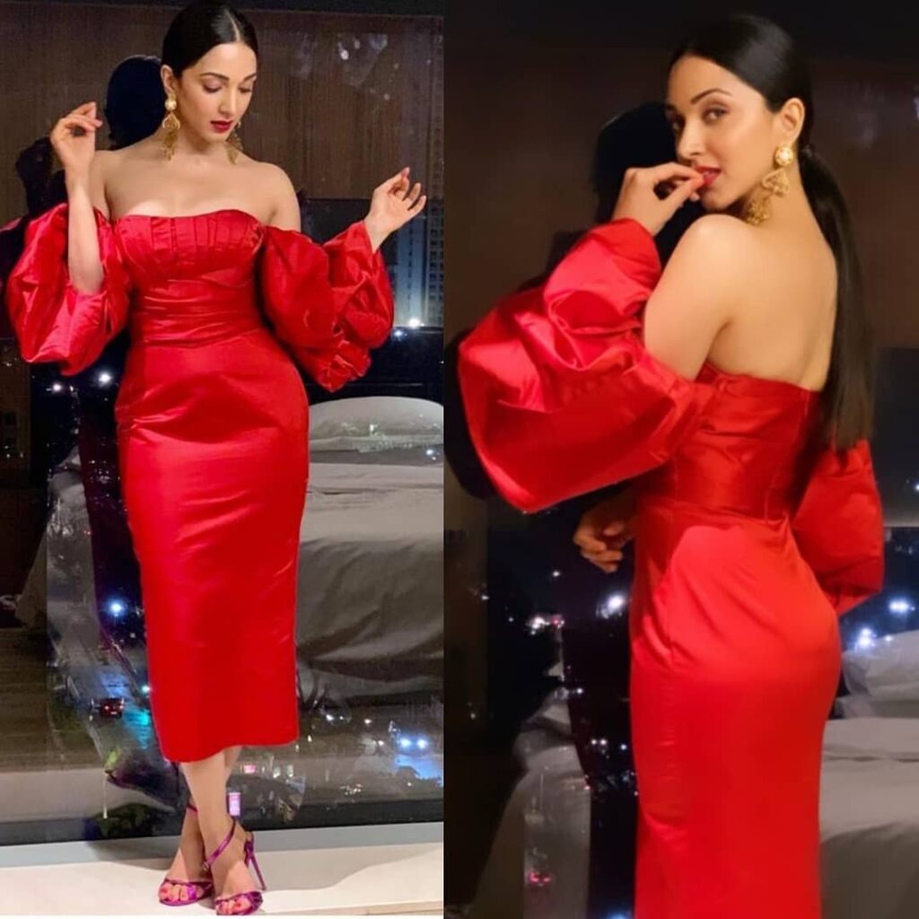 Kiara Advani, Jacqueline Fernandez, Janhvi Kapoor To Priyanka Chopra Jonas: 7 Times Celebrities Wore Red and Rocked It! - 4