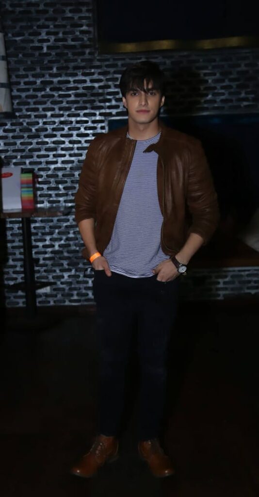 Mohsin Khan’s ‘feel good’ latest pictures will make your day: Watch Now - 2