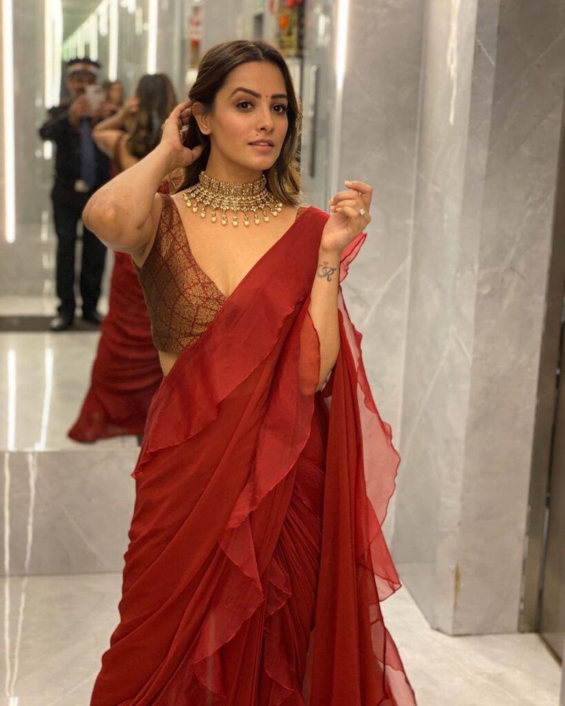 Munmun Dutta, Shrenu Parikh, Anita Hassanandani, Reem Shaikh, Jasmine Bhasin: The Blazing Beauty In Red - 11