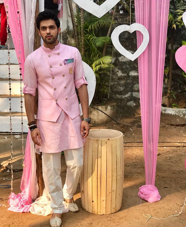 Parth Samthaan, Karan Singh Grover, Pearl V Puri, Sumedh Mudgalkar: Pick the best-man outfit for your friend’s sangeet ceremony! - 0