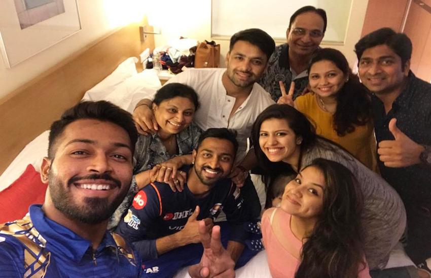 Pictures That Prove Hardik Pandya Is The Perfect Family Man - 1