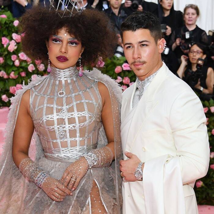 Priyanka Chopra And Nick Jonas are redefining fashion with every Instagram picture! - 3