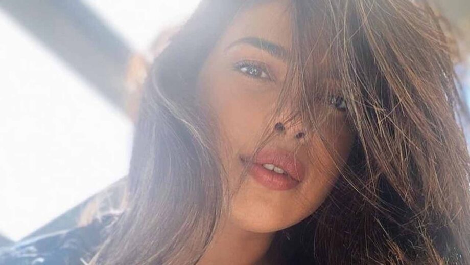 Priyanka Chopra shares makeup-free selfie, check pictures