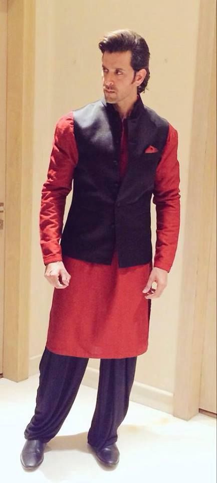 Ranveer Singh, Emraan Hashmi, Kartik Aryan, Hrithik Roshan: The Celebs-Inspired Traditional Kurta Collection You Should Try - 0