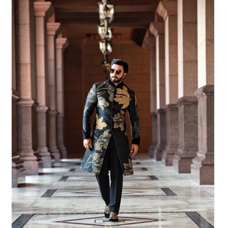 Ranveer Singh, Emraan Hashmi, Kartik Aryan, Hrithik Roshan: The Celebs-Inspired Traditional Kurta Collection You Should Try - 2