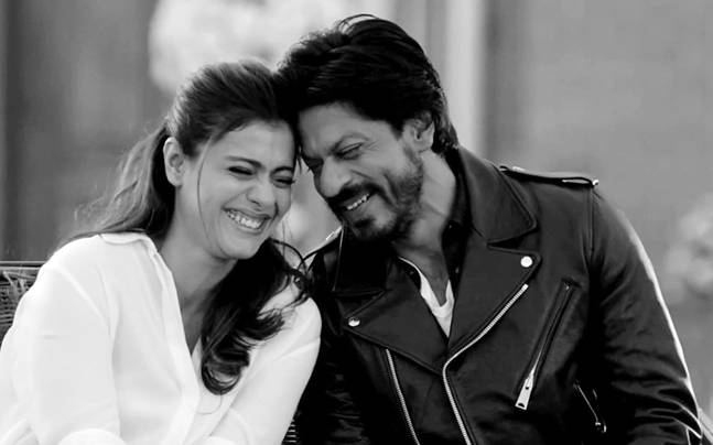 Shah Rukh Khan- Kajol, Ranveer Singh- Deepika Padukone, Alia Bhatt- Varun Dhawan: Famous couples from Bollywood that are ruling people’s hearts - 1