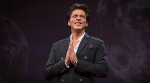 COVID-19: Shah Rukh Khan donates 25,000 PPE kits to fight COVID-19, says, he is ‘glad to be of service”