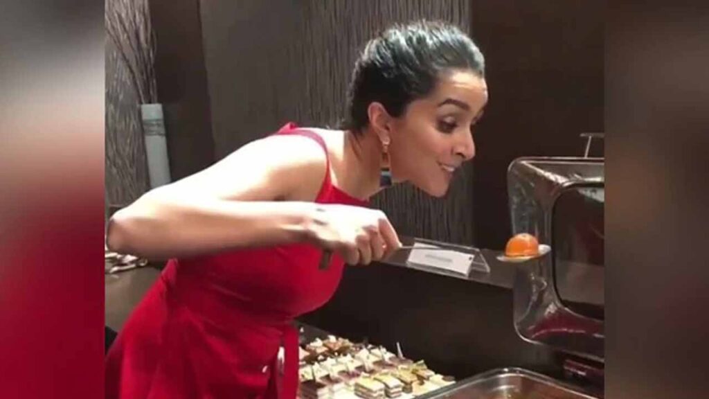 Shraddha Kapoor’s gulab jamun moment