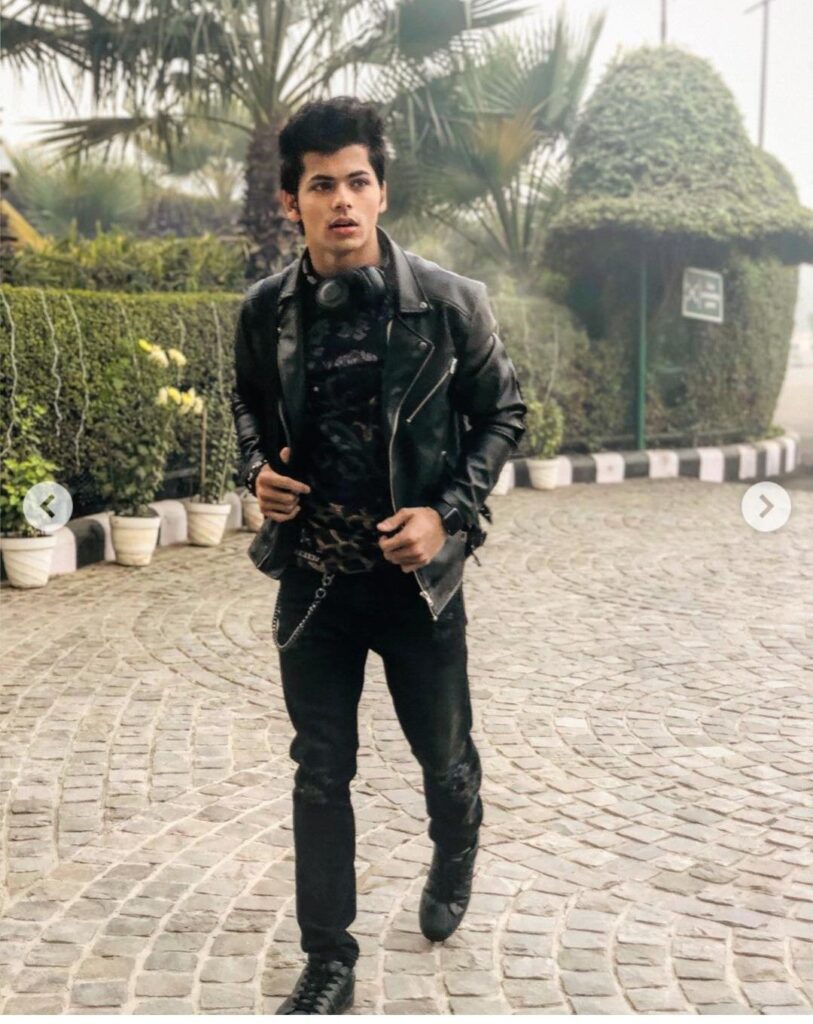 Siddharth Nigam’s Coolest Jackets Every Man Should Own! - 0