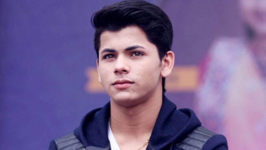 Take a look at Siddharth Nigam's quarantine life!