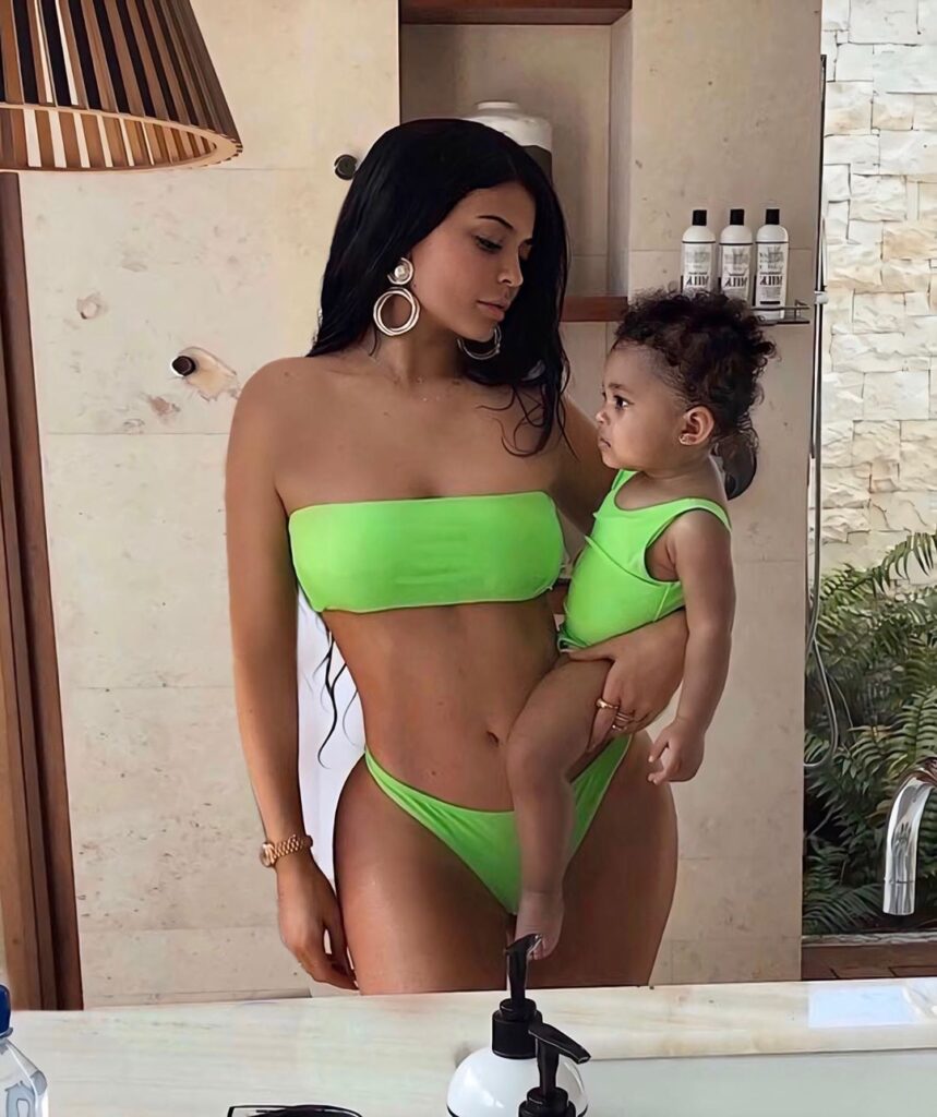 We are crushing on Kylie Jenner and Stormi’s effortless twinning - 2