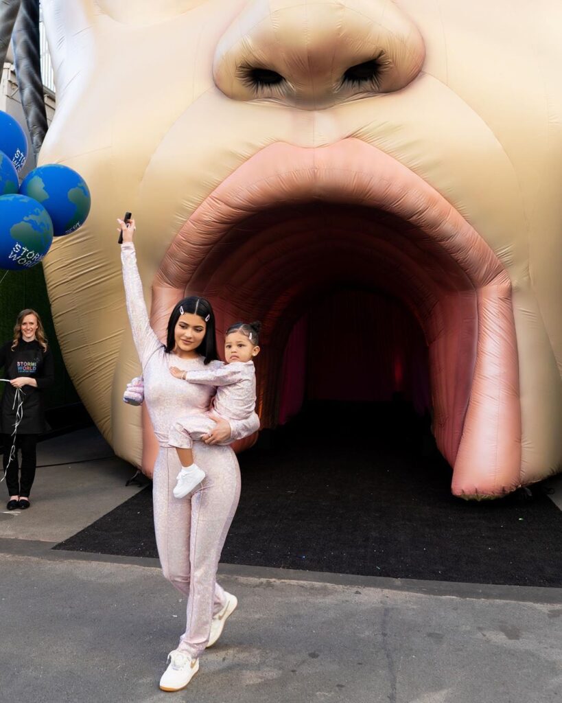 We are crushing on Kylie Jenner and Stormi’s effortless twinning - 4