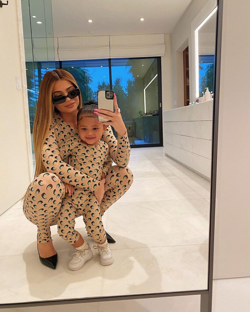 We are crushing on Kylie Jenner and Stormi’s effortless twinning - 5