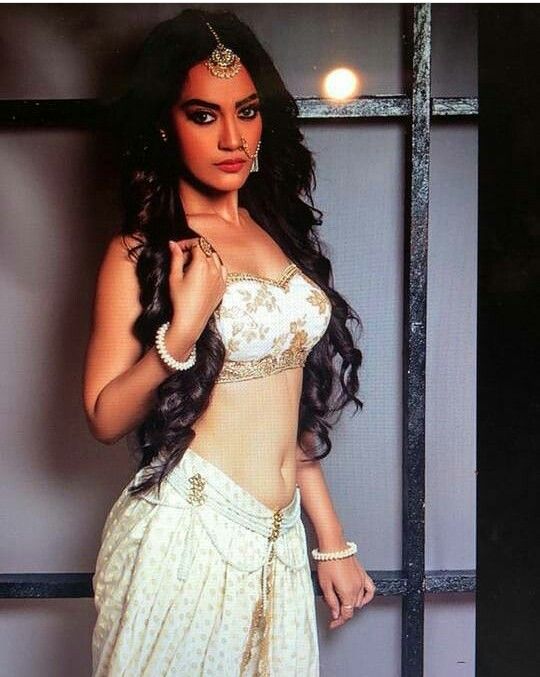 When Surbhi Jyoti Became Naagin On Screen - 1