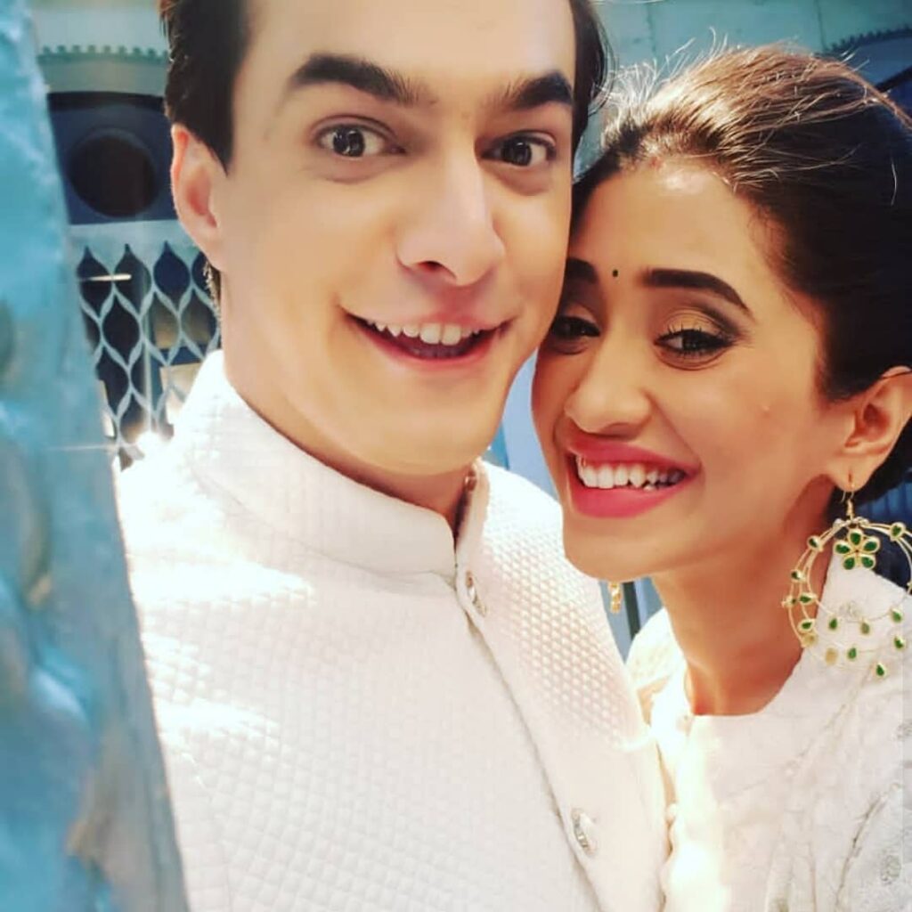 Mohsin Khan and Shivangi Joshi’s Spectacular On-Screen Twinning Moment Together - 6