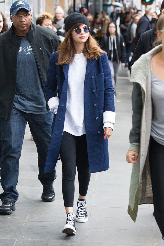 5 Fashion Trends That We’ve Spotted In Selena Gomez’s Wardrobe - 4