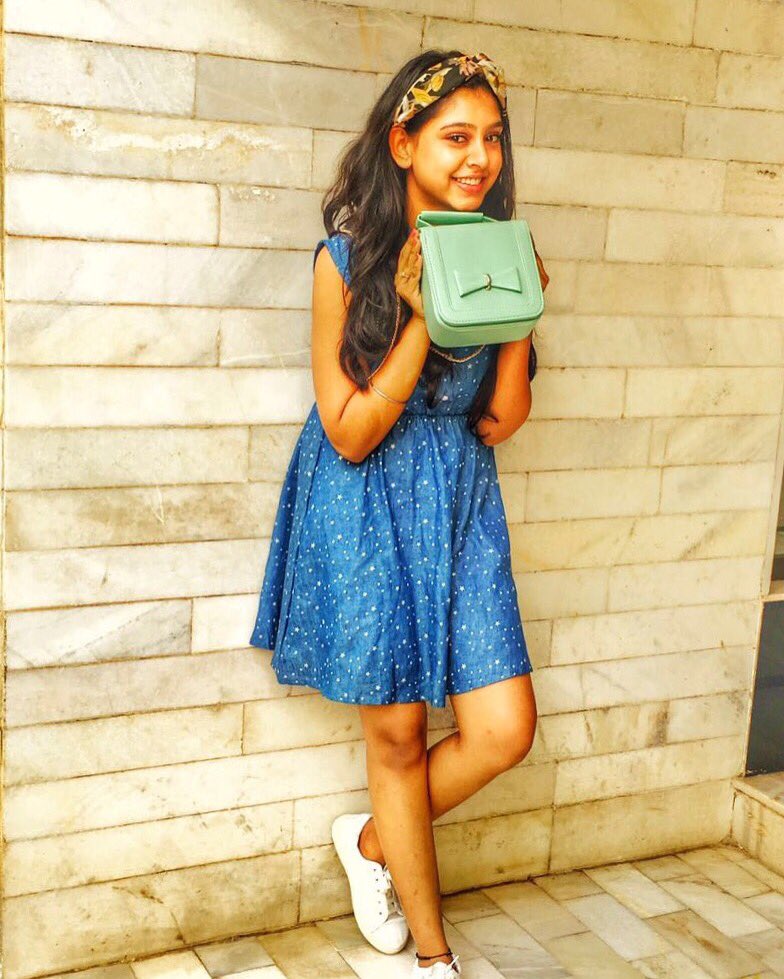 Niti Taylor, Anita Hassanandani, Surbhi Chandna: TV actresses and their stylish headbands - 2