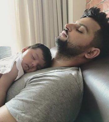 Adorable Father-Daughter Moments Of Suresh Raina And Gracia - 2