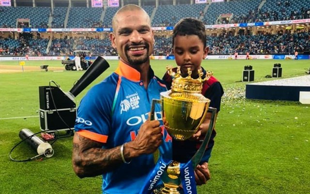 Adorable Father-Son Moments Of Shikhar Dhawan and Zoravar - 4