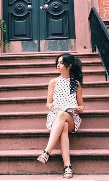 Ariana Grande VS Camila Cabello: Who Wore Polka Dot Outfit Better? - 3