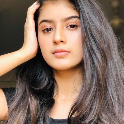 Arishfa Khan’s Casual No-Makeup Look! - 2