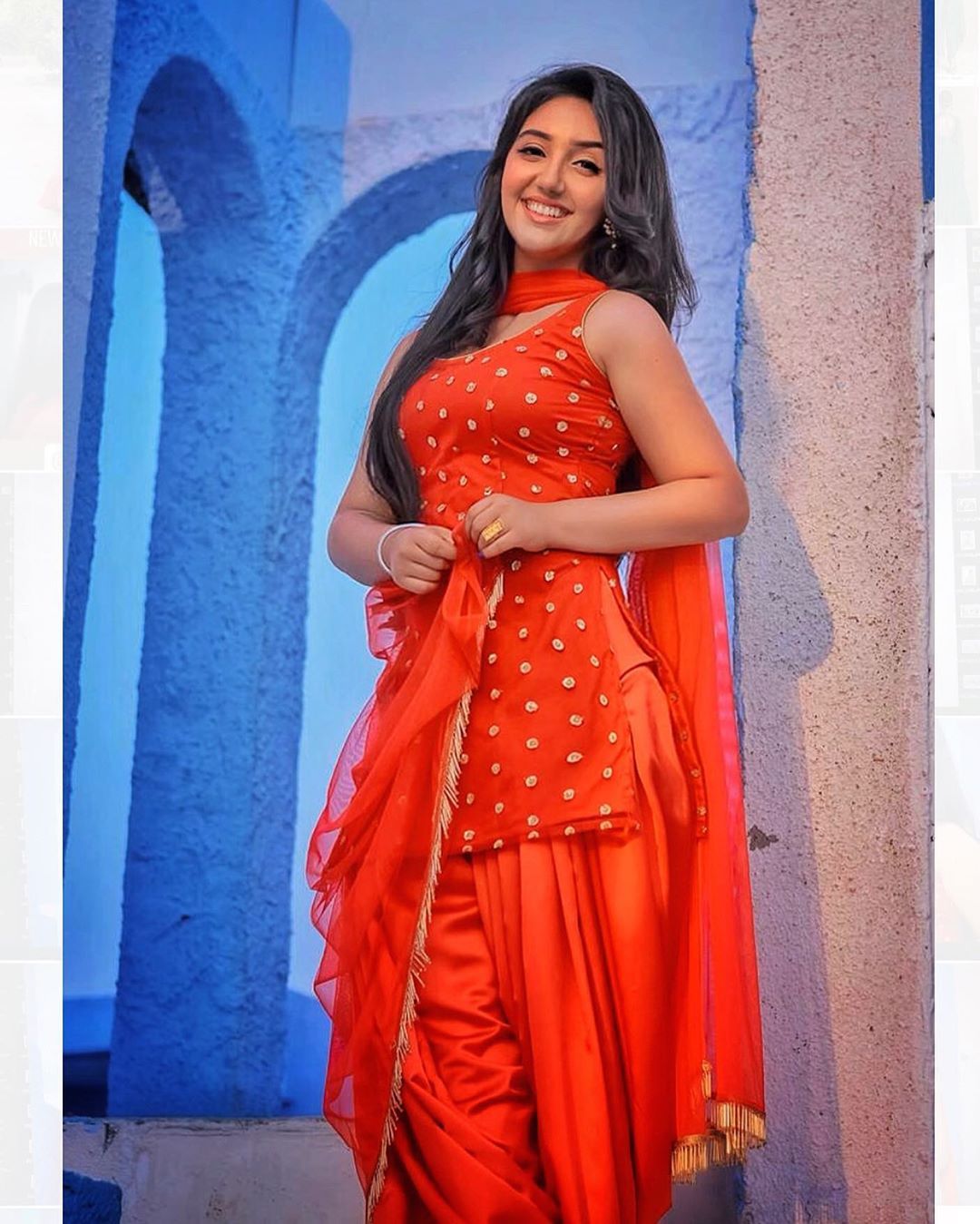 Ashnoor Kaur's RED-Hot Look! 2