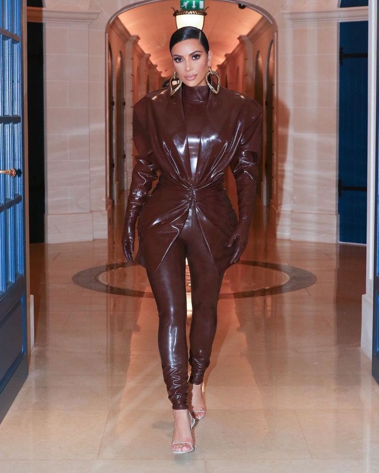 Check Out! Kim Kardashian’s Best Fashion Runway Look - 1