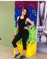 Divyanka Tripathi, Jasmin Bhasin, Shrenu Parikh, Shivangi Joshi: 8 Most Inspiring Workout Clothing Ideas 2