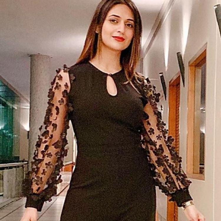 Divyanka Tripathi VS Rhea Sharma: Who Is Beauty In Black?