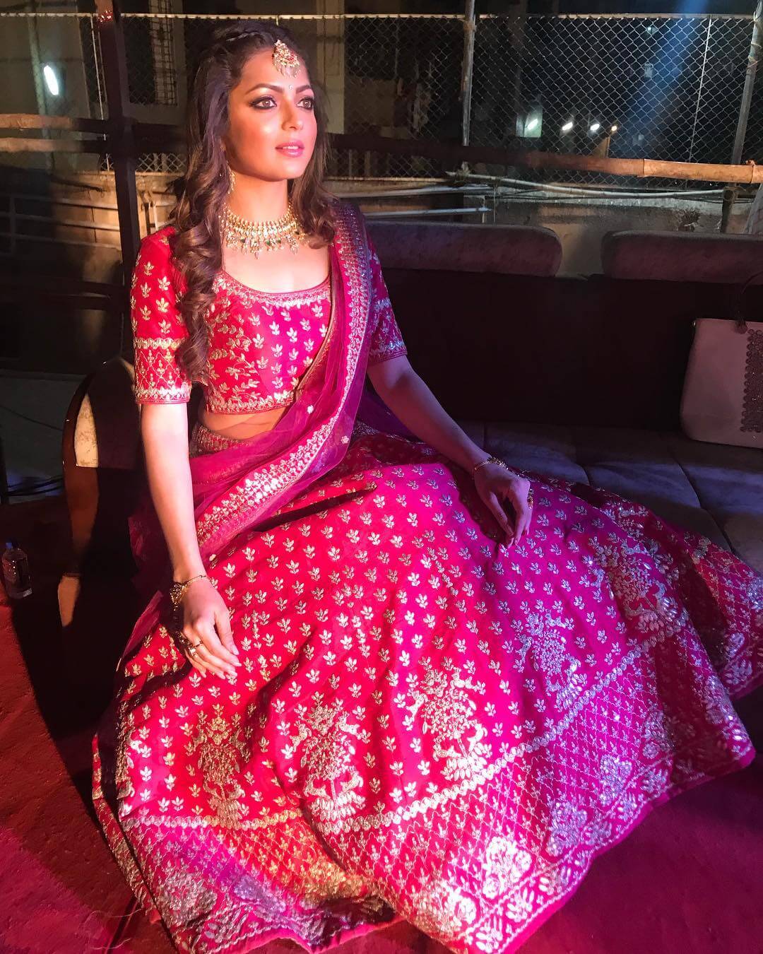 Drashti Dhami, Divyanka Tripathi, Niti Taylor, Surbhi Jyoti: Looking For Easy Hairstyles To Try With Your Anarkali Suits? 766078