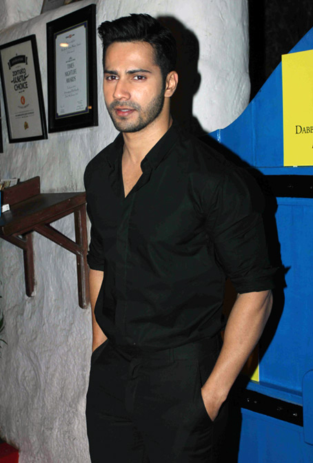 Emraan Hashmi, Varun Dhawan And Vicky Kaushal’s Black Looks Can Never Go Wrong! - 3