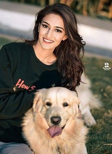 Erica Fernandes Is An Avid Dog Lover! - 2