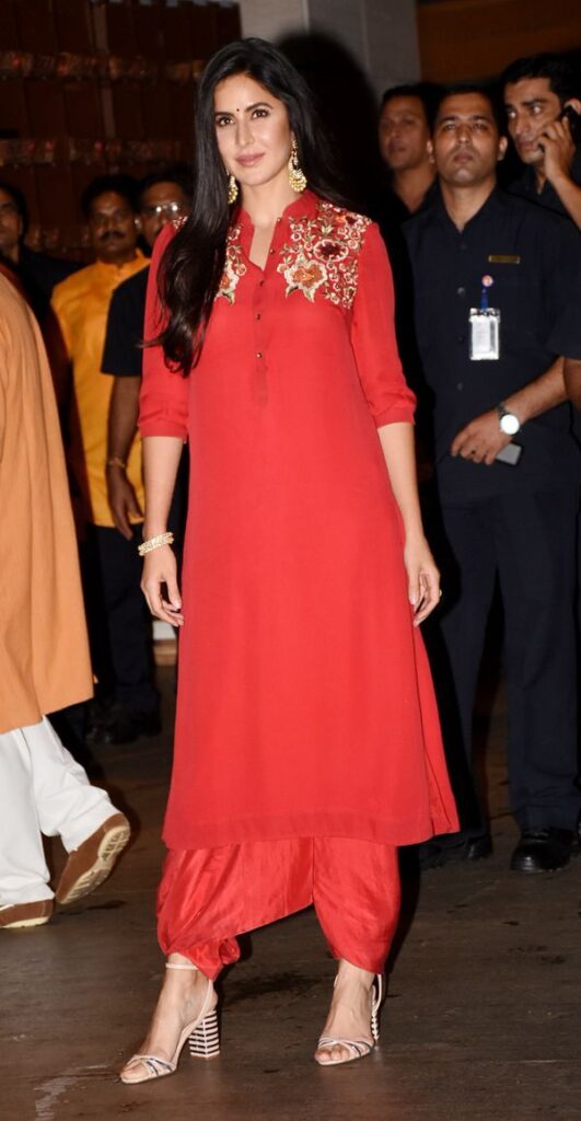 Ethnic Inspiration: Katrina Kaif, Disha Patani, And Kiara Advani’s Kurta Will Give You A Stylish Look! - 0