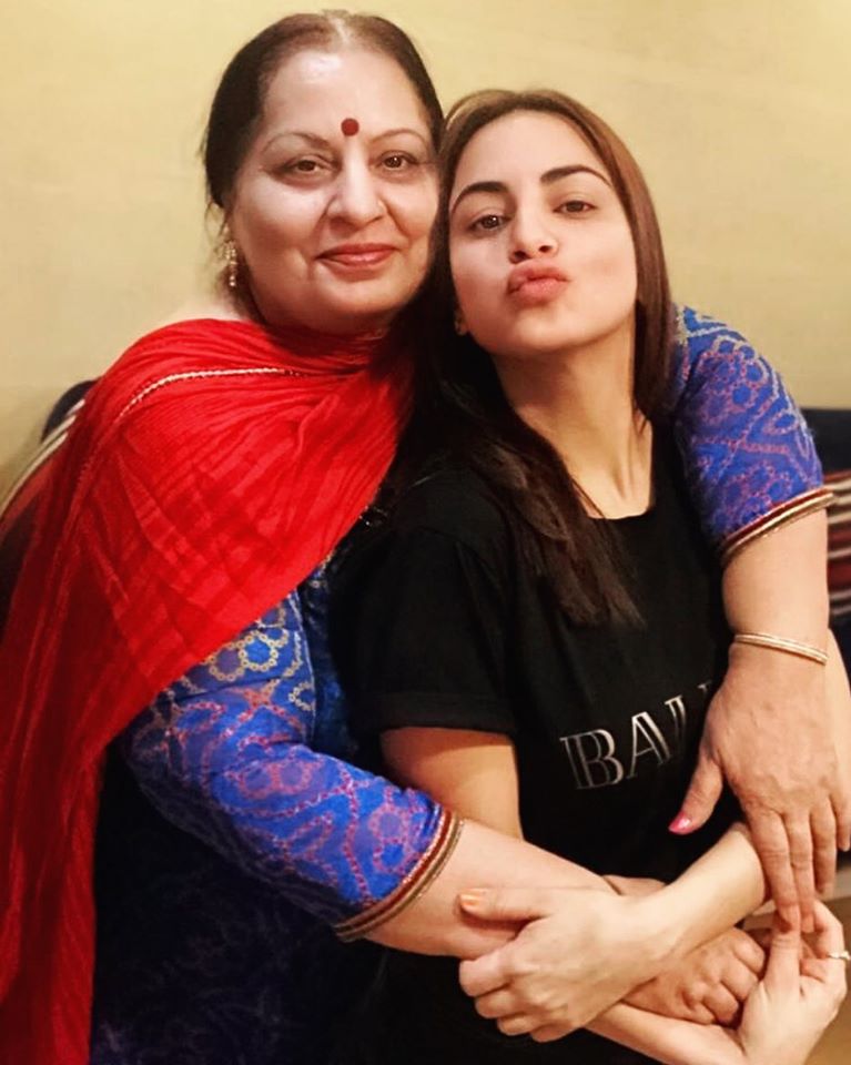 #HappyMothersDay: Shivangi Joshi, Mohsin Khan, Erica Fernandes, Parth Samthaan’s special moments with their mothers - 1