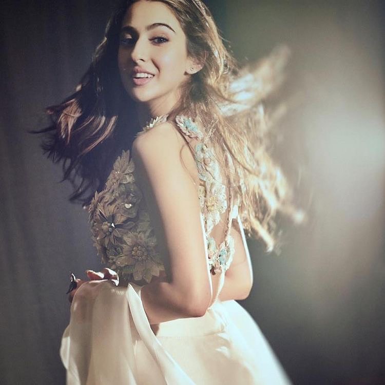 IN PHOTOS: Sara Ali Khan looks like an angel