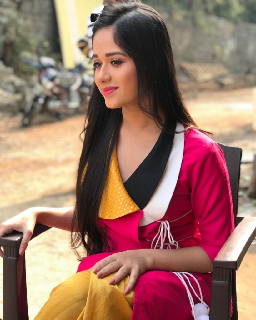 Jannat Zubair Vs Arishfa Khan: Rate the Most Good-Looking Digital Queen? - 2