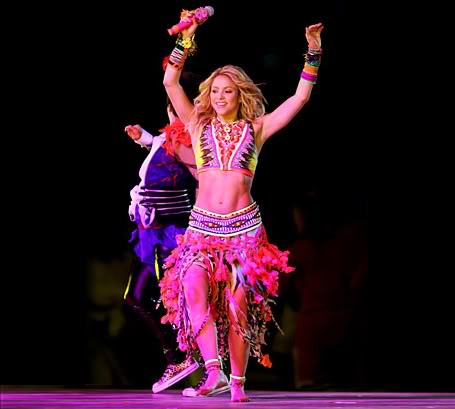 Jennifer Lopez Vs Shakira: Who Is Queen Of Live Performances? - 5